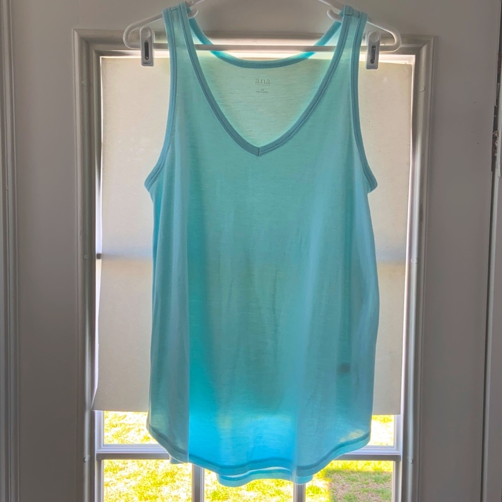 🌷🌼2/$15 A.N.A. Turquoise V Neck Tank Top🌷🌼